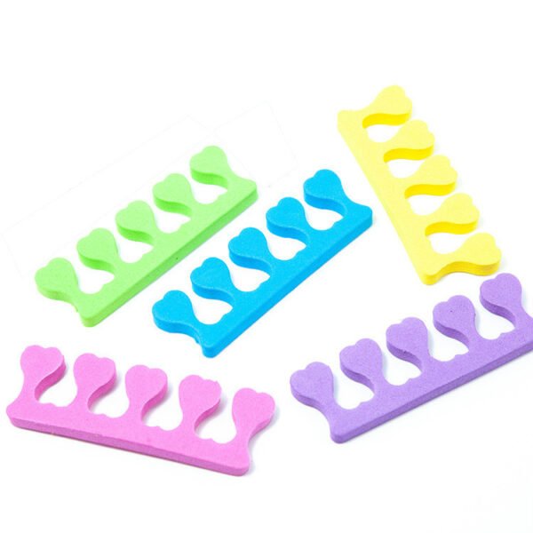 Sponge nail separator